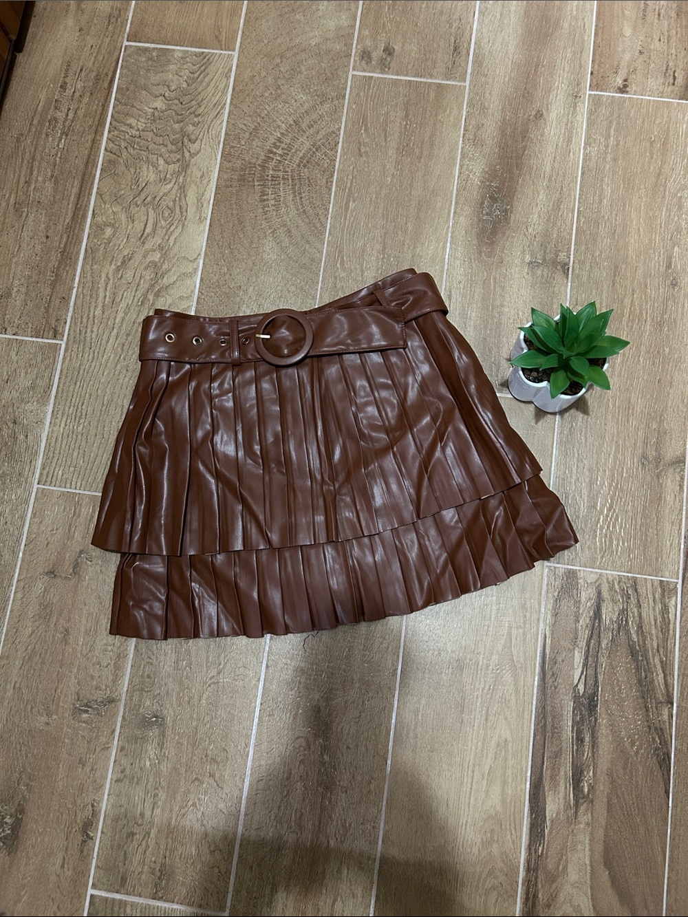 &merci 💕 faux brown leather skirt